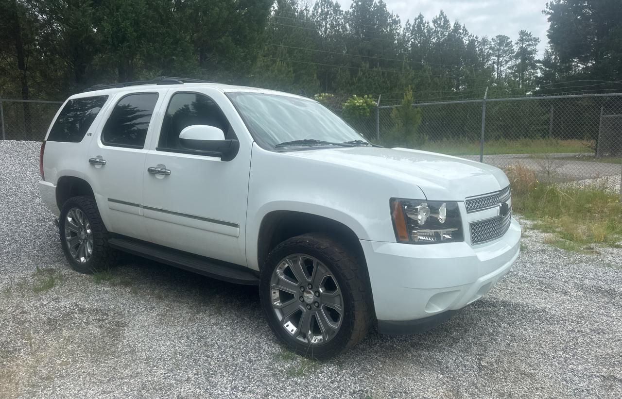 2009 Chevrolet Tahoe K1500 Ltz за продажба в Spartanburg, SC - Minor Dent/Scratches