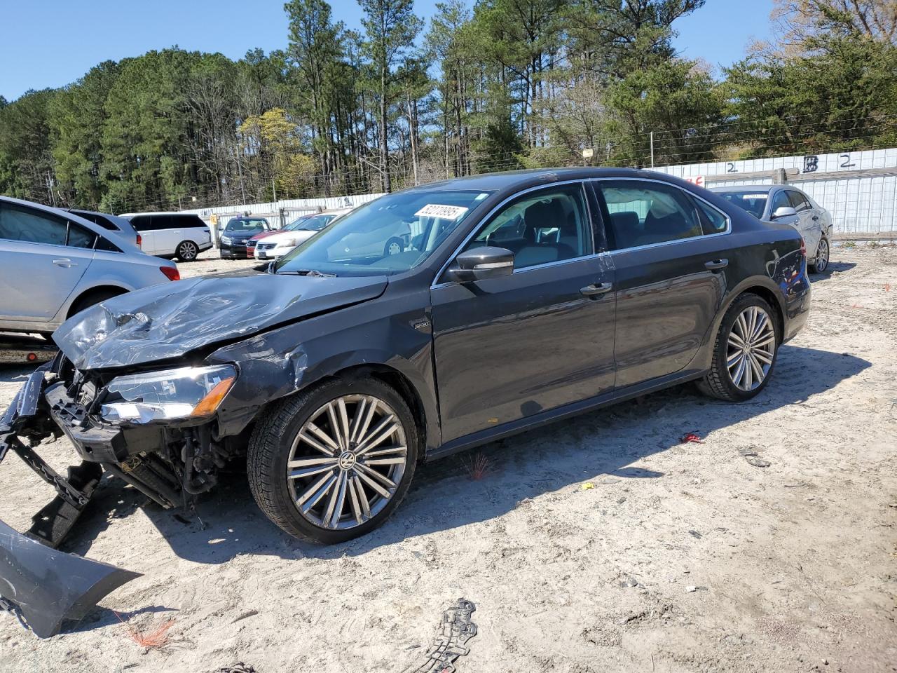 2014 Volkswagen Passat Se for Sale in Seaford, DE - Mechanical