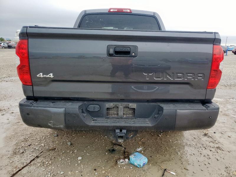  TOYOTA TUNDRA 2018 Szary