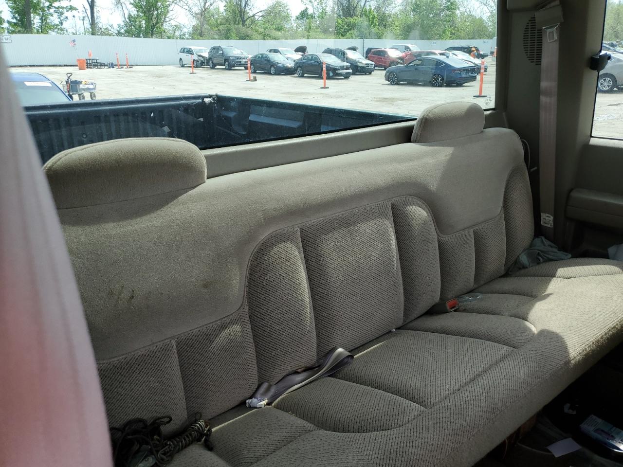 1998 Chevrolet Gmt-400 K1500 VIN: 2GCEK19R4W1143733 Lot: 54298895