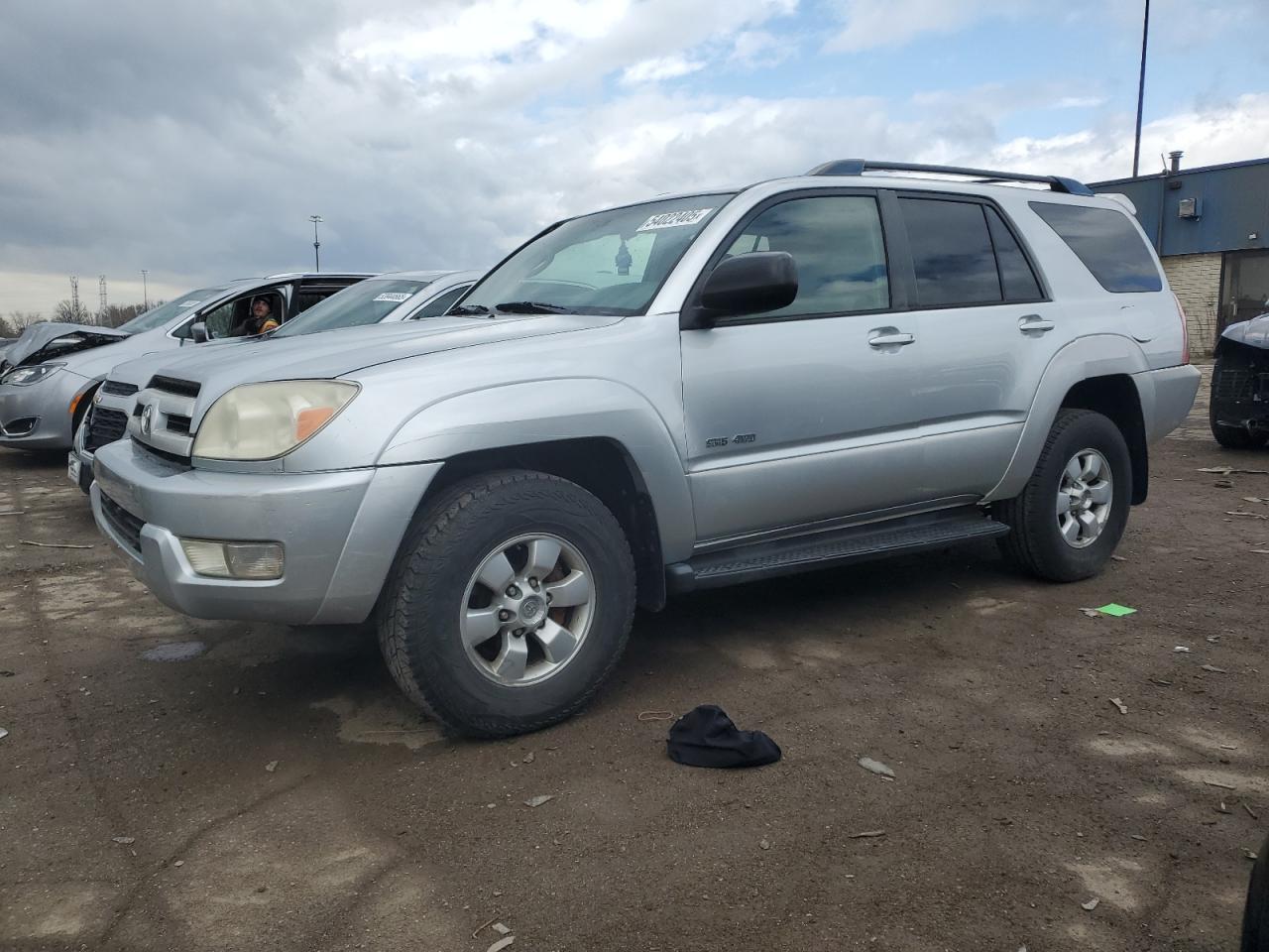 2003 Toyota 4Runner Sr5 للبيع في Woodhaven، MI - Rear End