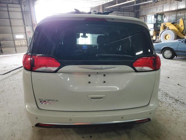  CHRYSLER PACIFICA 2017 White