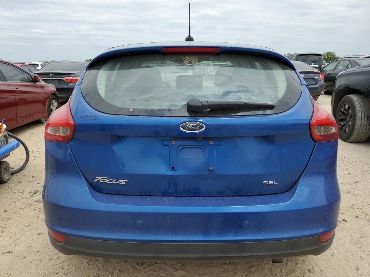 1FADP3M23JL323751 FORD FOCUS 2018