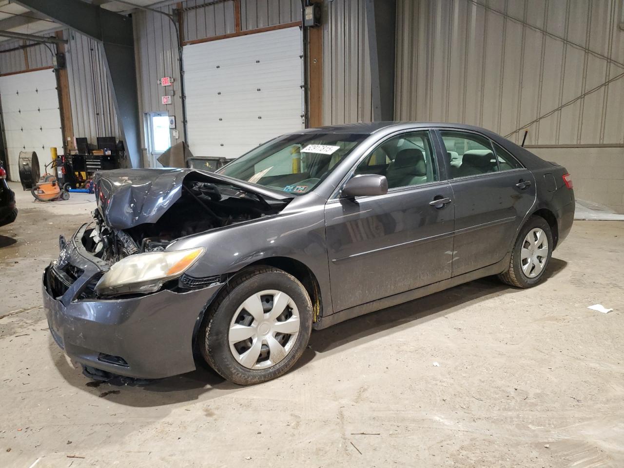 2009 Toyota Camry Base for Sale in West Mifflin, PA - Front End