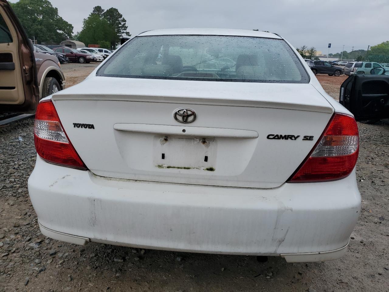 2004 Toyota Camry Le VIN: 4T1BE32K84U263437 Lot: 54679255