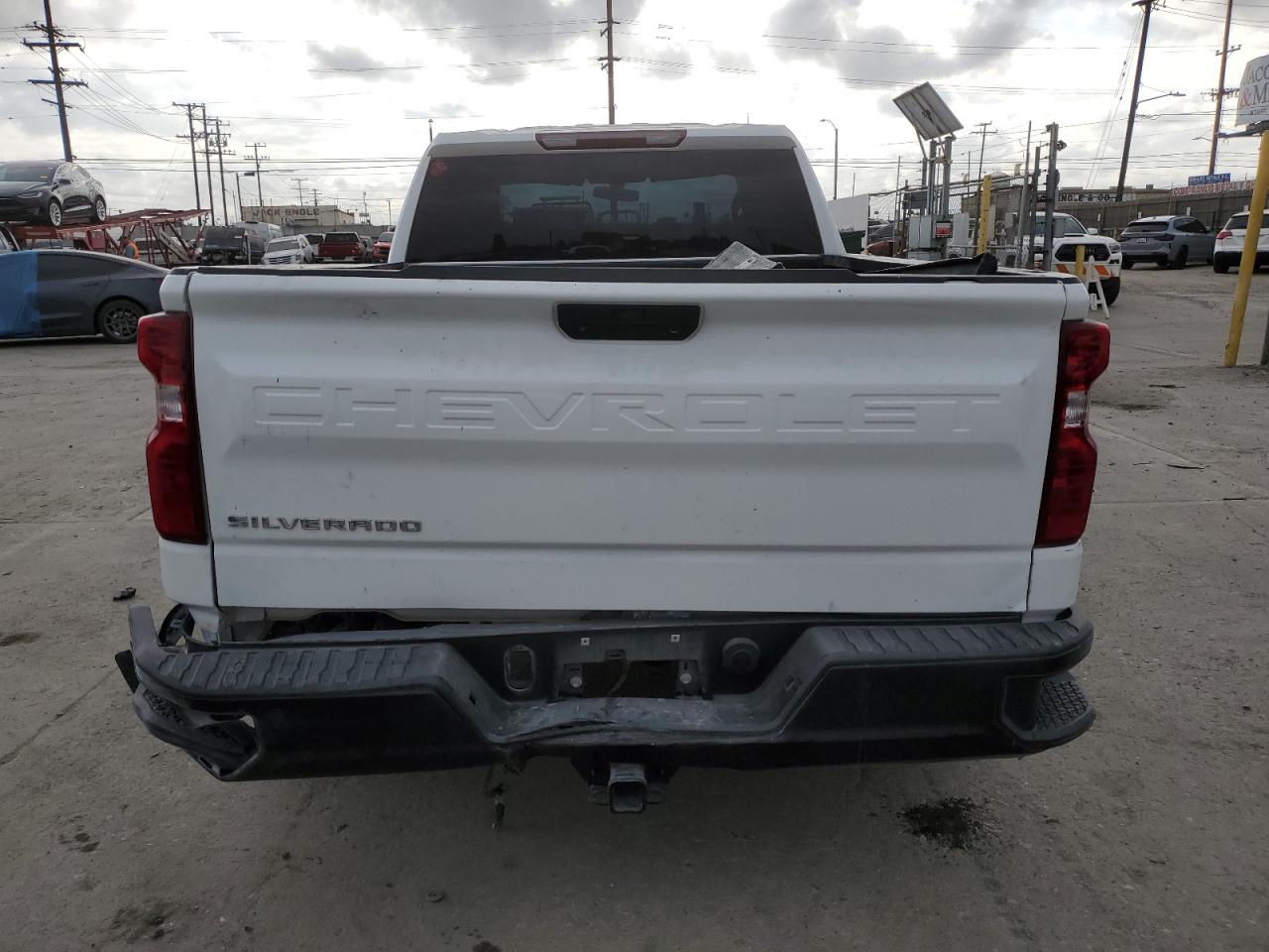 2020 Chevrolet Silverado - Image 6
