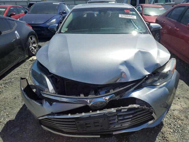  TOYOTA AVALON 2017 Серебристый
