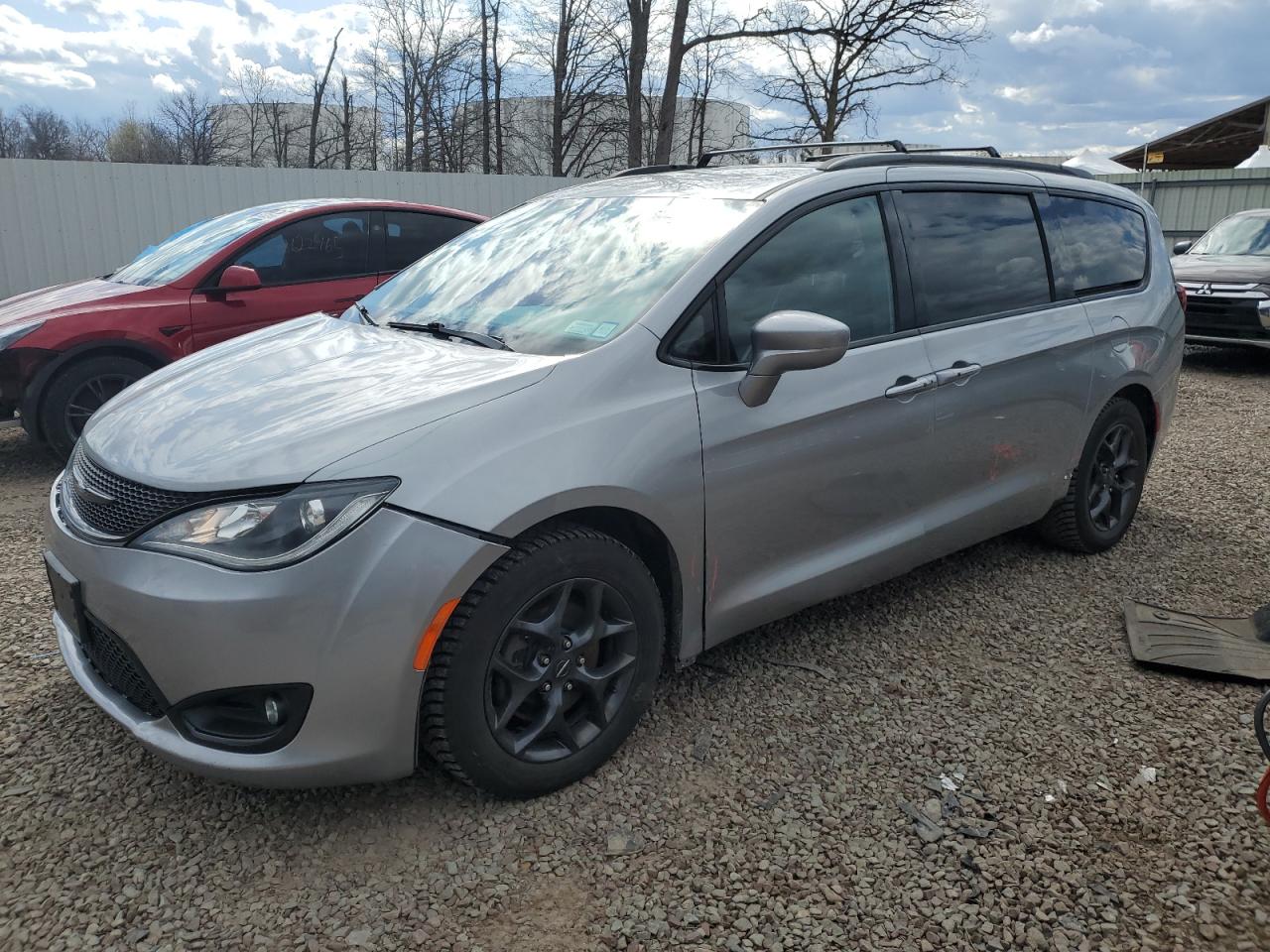2018 Chrysler Pacifica Touring L for Sale in Central Square, NY - All Over