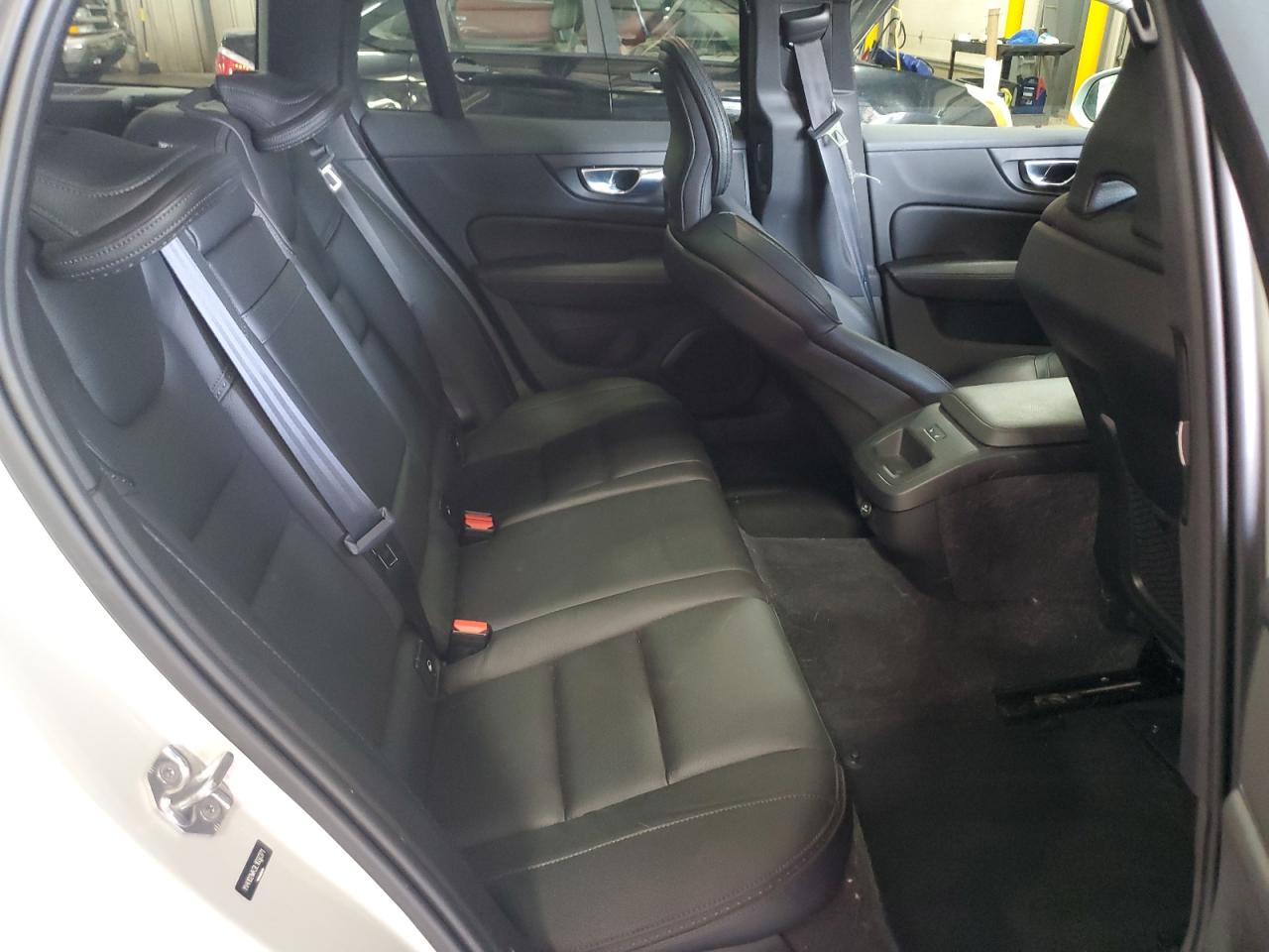 2020 Volvo V60 Cross Country T5 Momentum VIN: YV4102WK3L1037371 Lot: 54586775