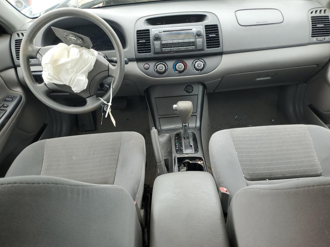 2005 Toyota Camry Le VIN: 4T1BE32K55U605914 Lot: 53841475