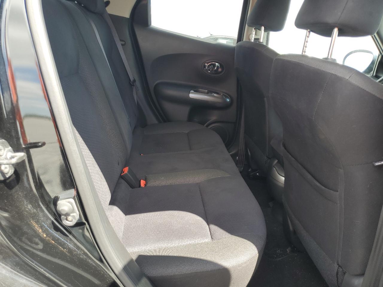 2014 Nissan Juke S VIN: JN8AF5MRXET352120 Lot: 53323595