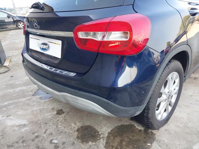 2018 MERCEDES BENZ GLA 200 SE