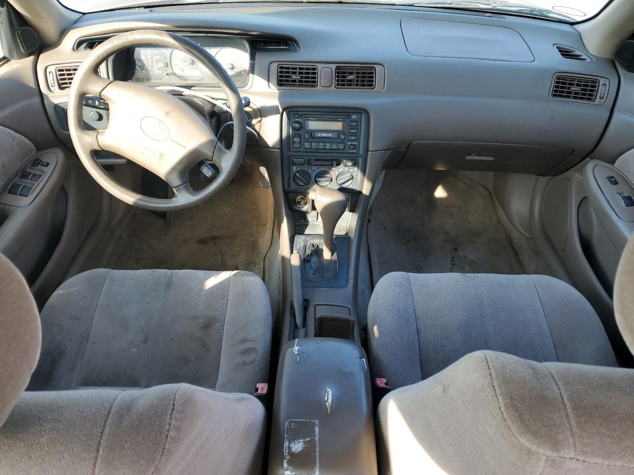 1999 Toyota Camry Le VIN: JT2BG22K4X0303476 Lot: 51157205