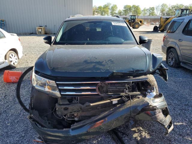  VOLKSWAGEN TIGUAN 2018 Zielony