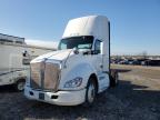 2014 Kenworth T680 Semi Truck for Sale in Central Square, NY - Minor Dent/Scratches