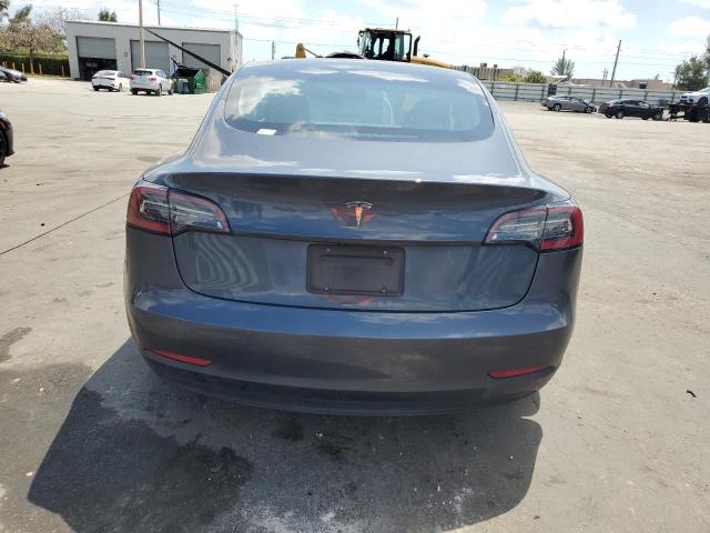  TESLA MODEL 3 2019 Szary