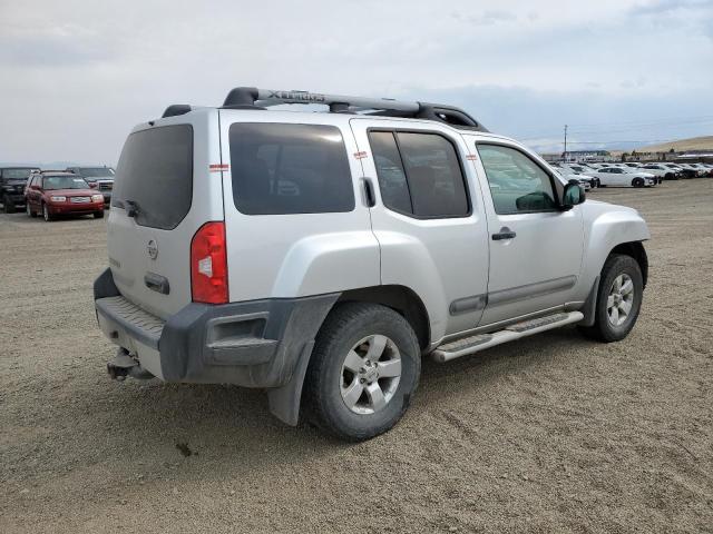  NISSAN XTERRA 2012 Серебристый