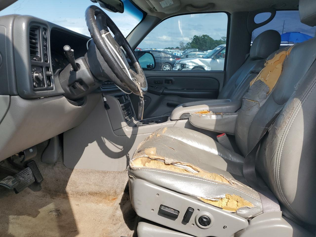 2003 Chevrolet Tahoe K1500 VIN: 1GNEK13T13R121655 Lot: 52484435