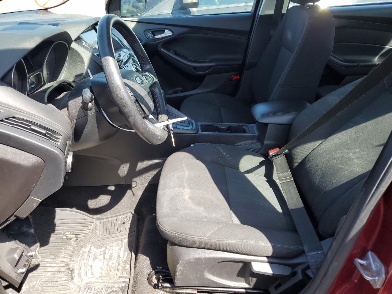 2017 Ford Focus Sel VIN: 1FADP3H28HL326391 Lot: 51043875