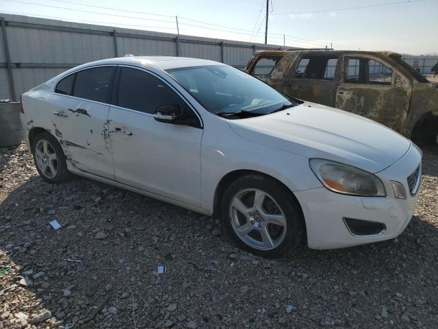 Sedans VOLVO S60 2013 Biały