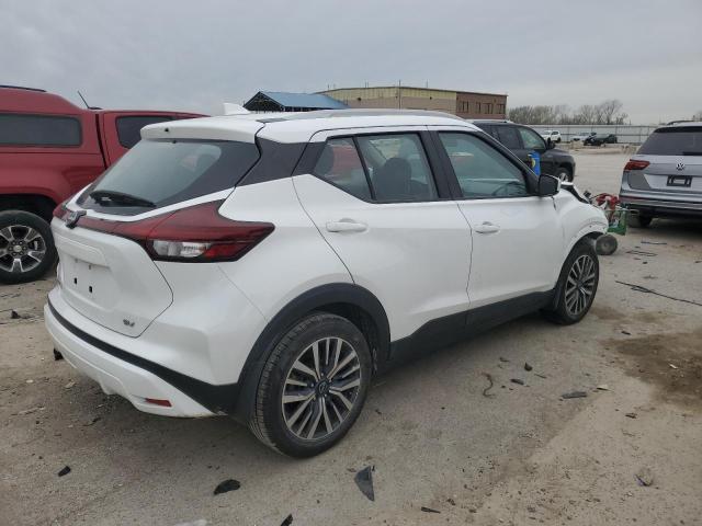 NISSAN KICKS 2022 Белы