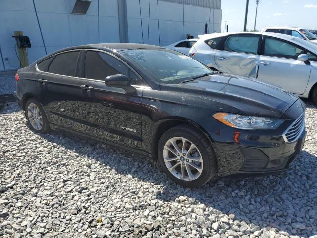  FORD FUSION 2019 Черный