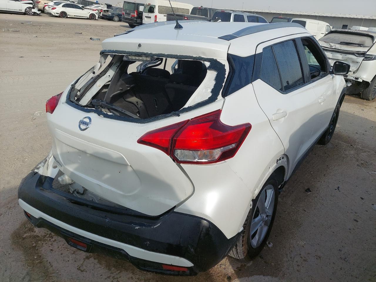 3N1CP5C93KL504549 - 2019 Nissan Kicks - #undefined