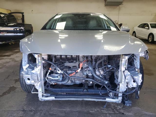  TOYOTA CAMRY 2020 Silver