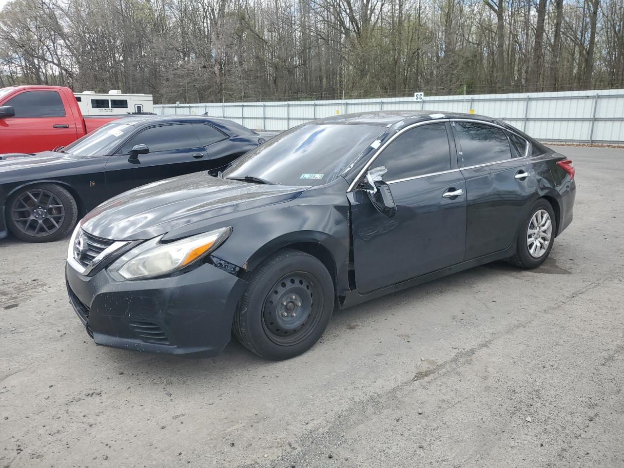 2016 Nissan Altima 2.5 for Sale in Glassboro, NJ - Side
