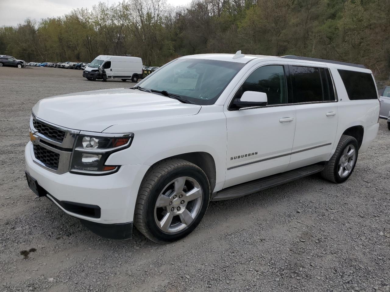 2016 Chevrolet Suburban K1500 Ls იყიდება Marlboro-ში, NY - Minor Dent/Scratches
