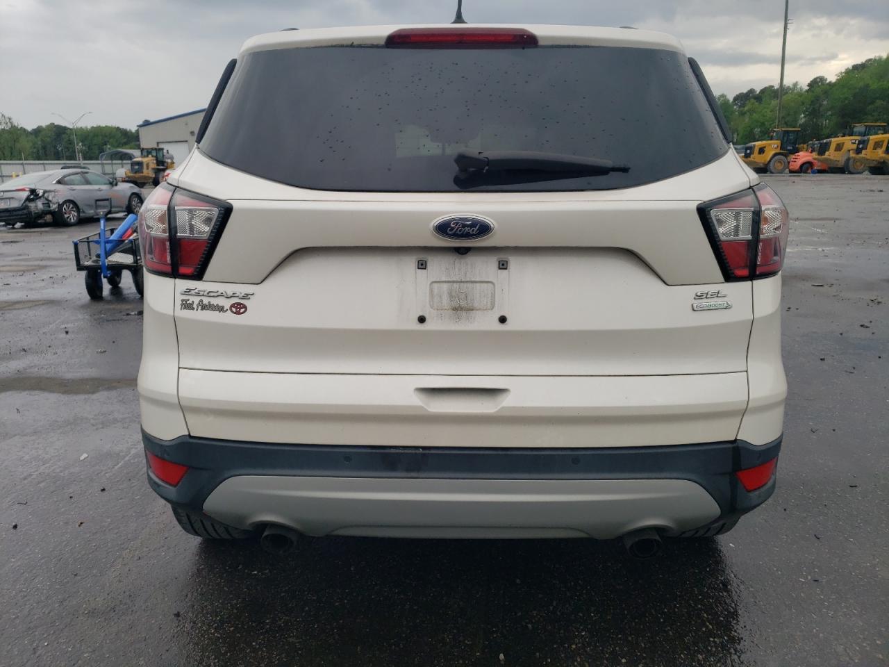 1FMCU0HD2JUD13744 FORD ESCAPE 2018