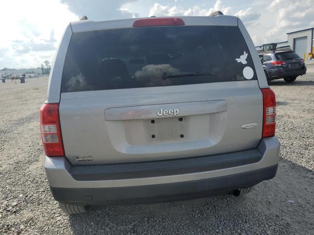  JEEP PATRIOT 2016 Серебристый