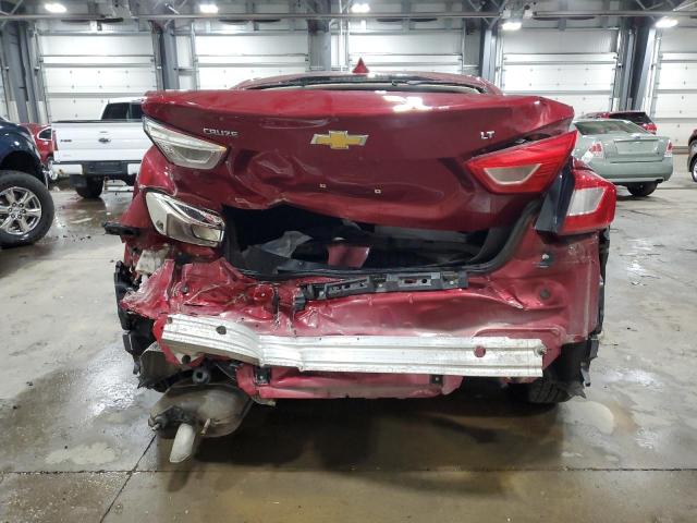  CHEVROLET CRUZE 2018 Червоний