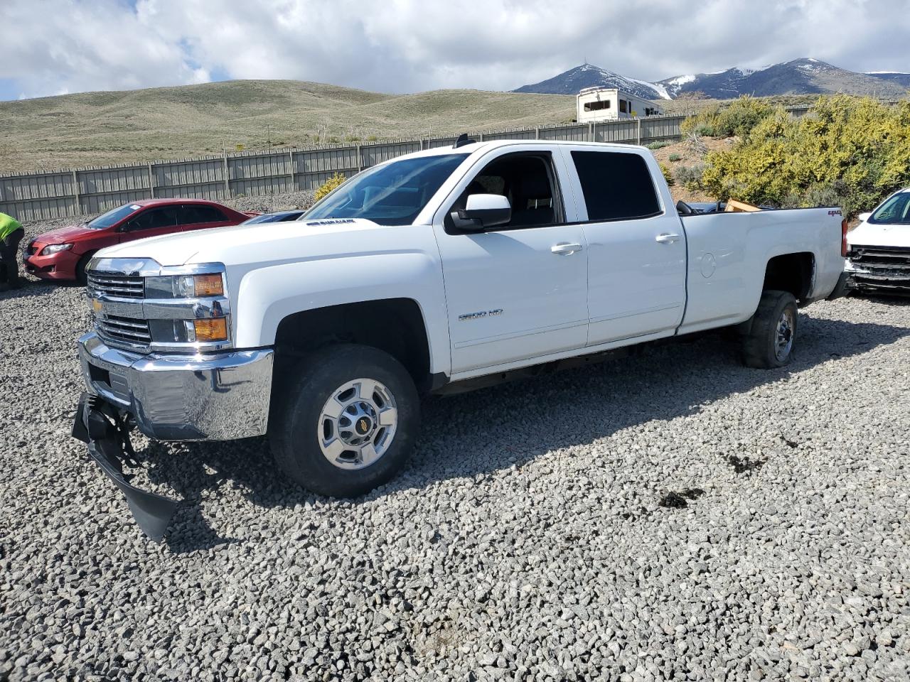 2015 Chevrolet Silverado K2500 Heavy Duty Lt for Sale in Reno, NV - Side