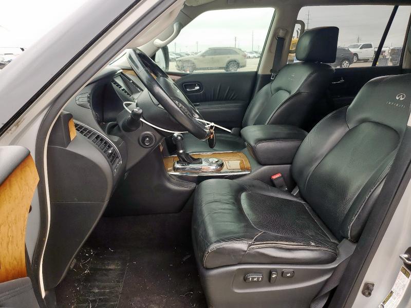  INFINITI QX56 2012 Серебристый