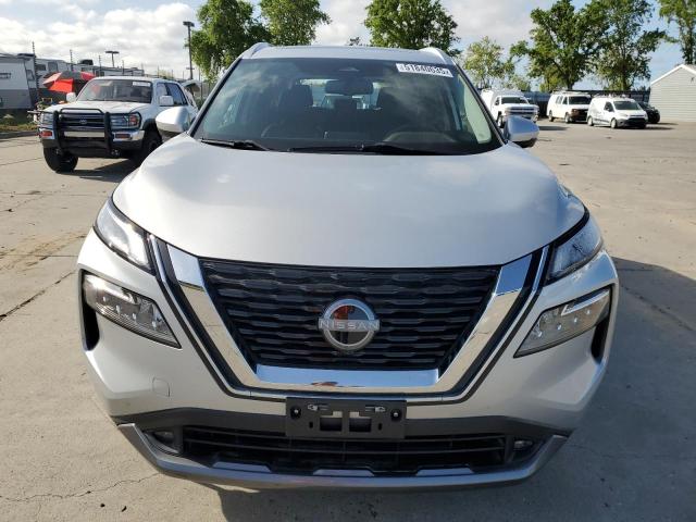  NISSAN ROGUE 2022 Srebrny