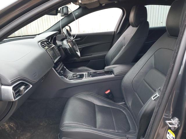 2017 JAGUAR XE R-SPORT