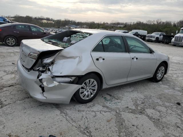  TOYOTA CAMRY 2013 Srebrny