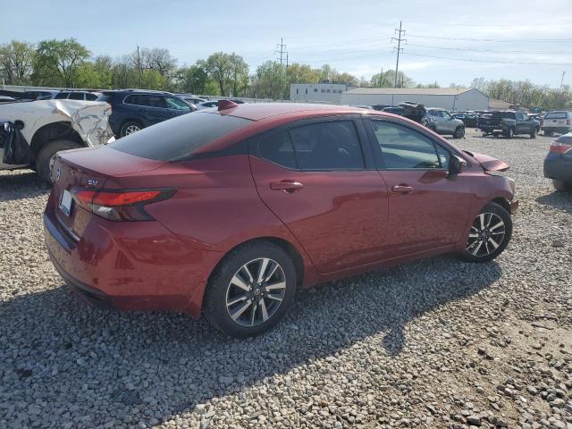  NISSAN VERSA 2020 Красный