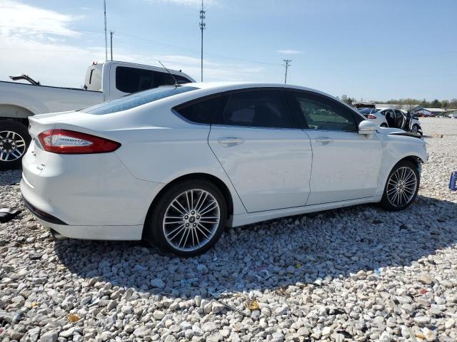 Sedans FORD FUSION 2016 Biały