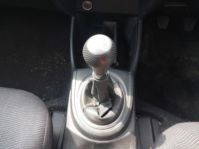 2010 HONDA JAZZ ES I-