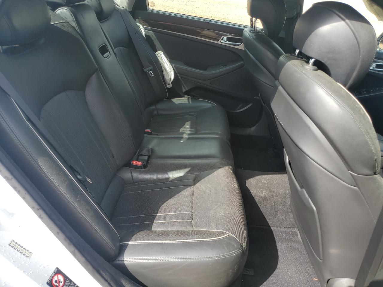 KMHGN4JE7GU134715 2016 Hyundai Genesis 3.8L