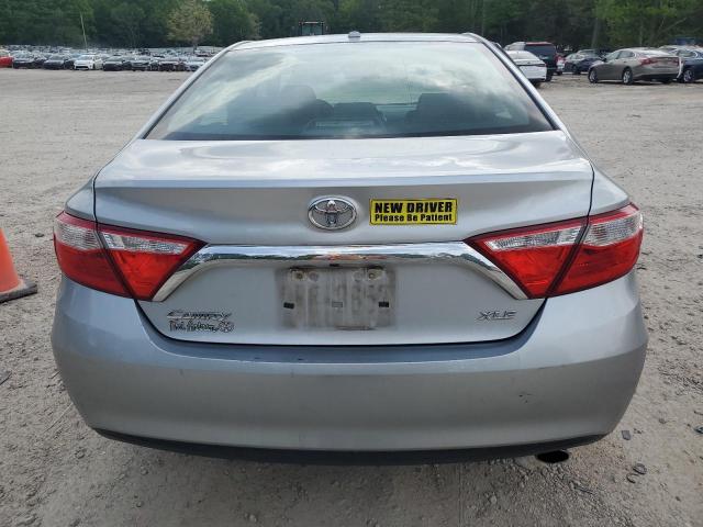  TOYOTA CAMRY 2016 Silver