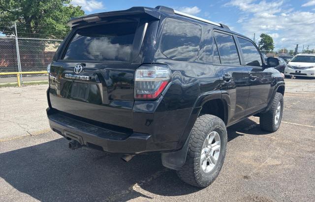  TOYOTA 4RUNNER 2020 Чорний