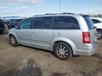 2009 Chrysler Town & Country Touring на продаже в Woodhaven, MI - Front End