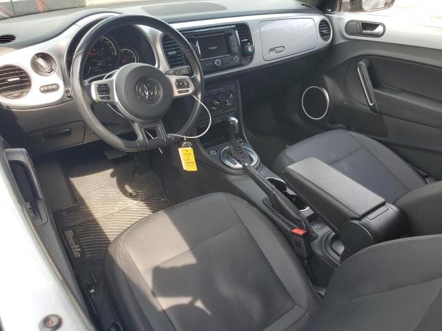  VOLKSWAGEN BEETLE 2013 Srebrny