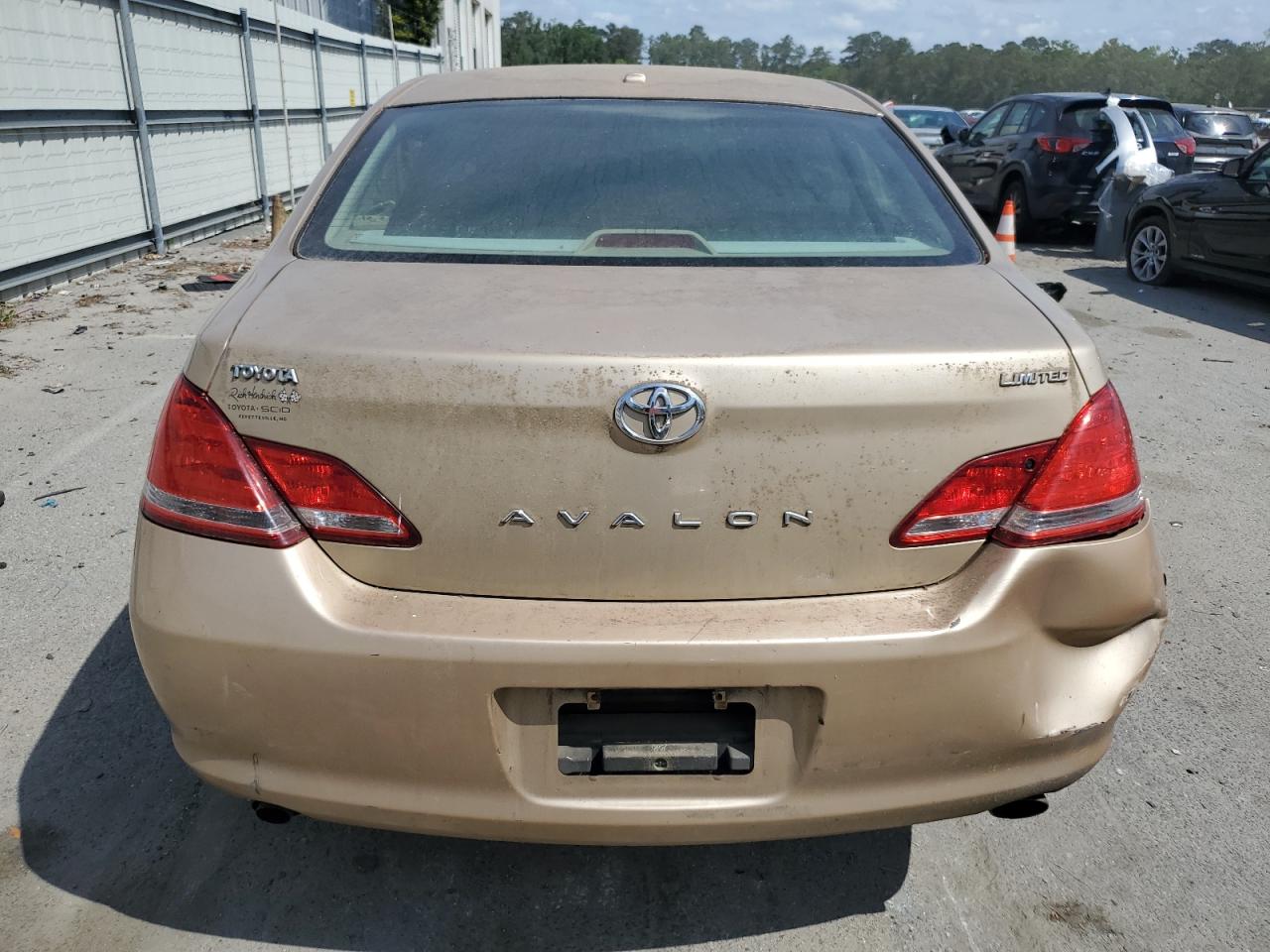 2010 Toyota Avalon Xl VIN: 4T1BK3DB2AU363521 Lot: 53909965