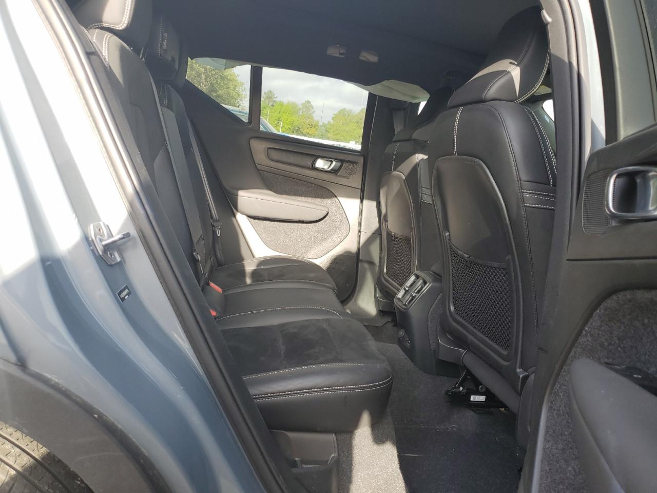 2022 Volvo Xc40 P8 Recharge Ultimate VIN: YV4ED3UB2N2695162 Lot: 51795755