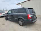 Temple, TX에서 판매 중인 2011 Chrysler Town & Country Limited - Side
