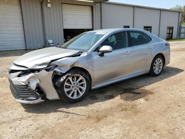 TOYOTA CAMRY LE 2021